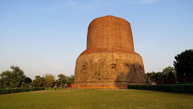 Dhamek Stupa at Sarnath, near Varanasi