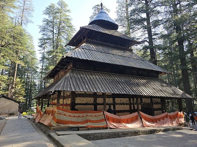 Hidimba Devi Temple among forest trees, Manali